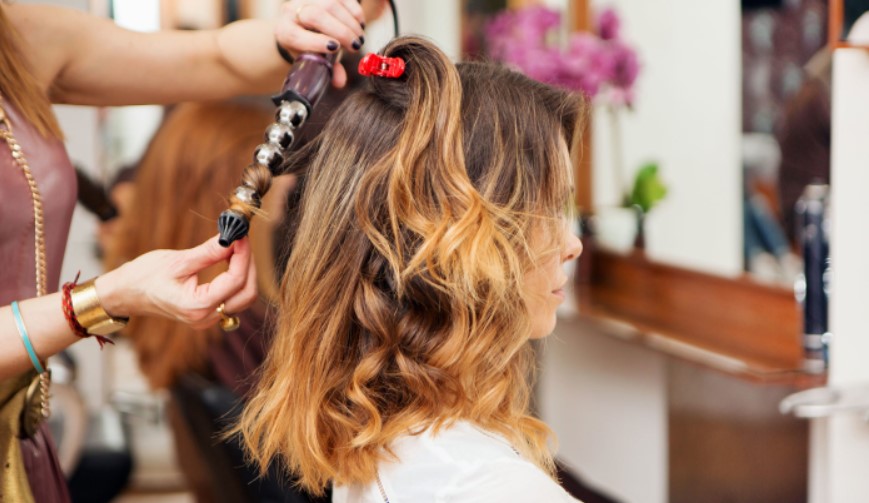 Hairstylist Jobs - Know the Responsibilities and Skills Required